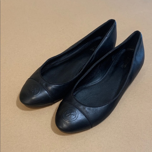 Michael Kors Black Leather Flats - Picture 6 of 7